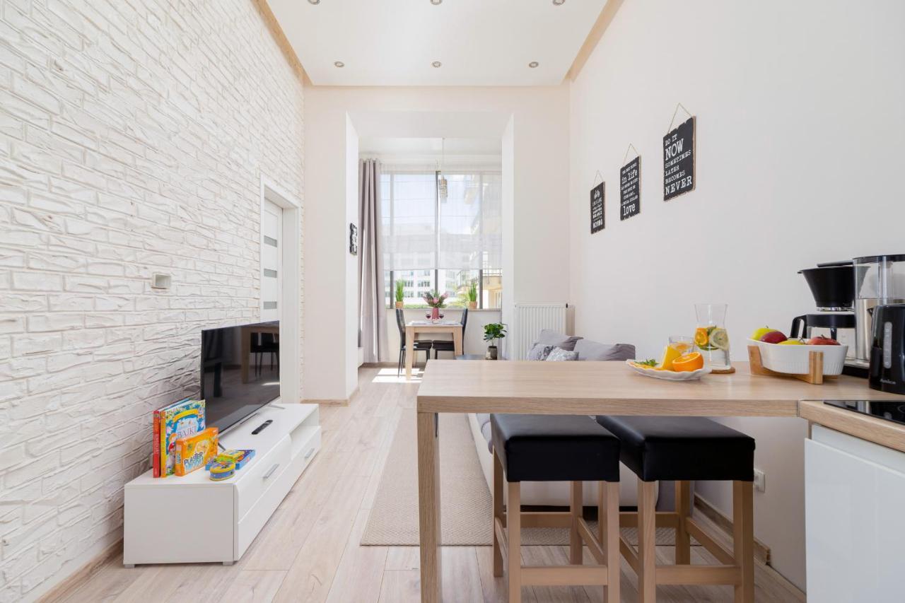 The Opera Apartment Grzegorzki Arianska 4 By Noclegi Renters Krakow Luaran gambar
